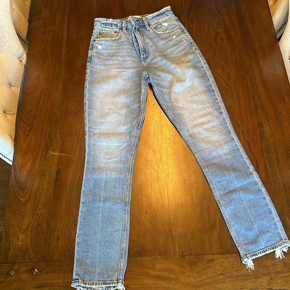 Abercrombie & Fitch Curve Love High Rise Skinny Jean - Picture 5 of 6